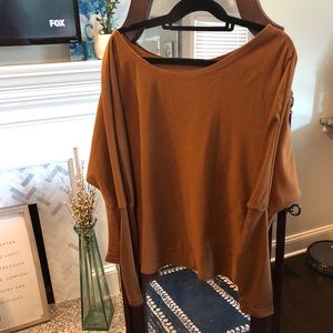 Burnt orange sweater L